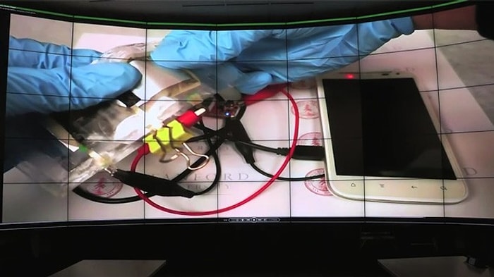 Stanford Üniversitesi 1 Dakikada Şarj Olan Pil Üretmeyi Başardı