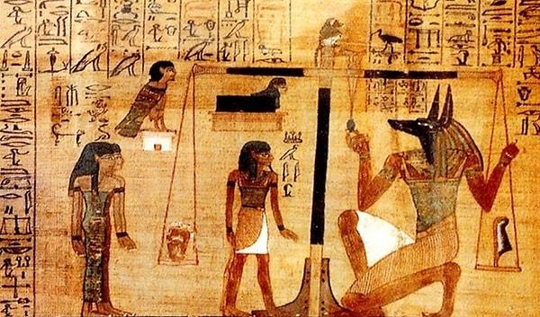 1. Eski Yunan tarihçi Heredot'un deyimiyle 'Tüm dünyanın en dindar insanlarının yaşadığı yer' olan Mısır'da Tanrı Amon'un hükümranlığı yaklaşık 650 yıl sürdü.