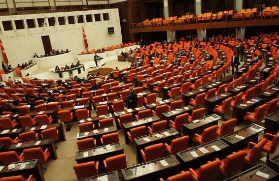 Meclis Yolundaki Gazeteci ve Yazarlar