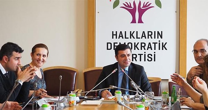 Demirtaş: 'AKP İktidardan Düşmenin, Biz de Barajın Tam Sınırındayız'