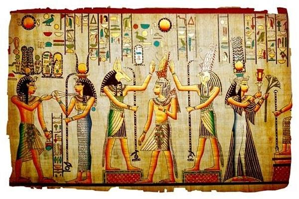 5. Tutankhaton, babası Akhenaton’un ülkeye yaydığı tek tanrılı din olan Aton dinini kabul etmedi ve eski tanrıları eski ihtişamlı günlerine geri döndürdü.
