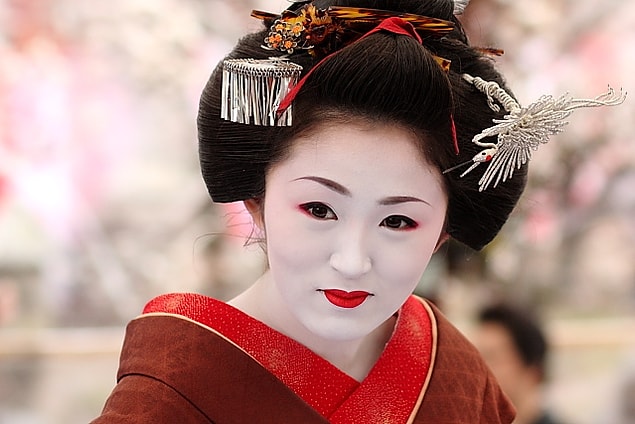 Japonya: Beyazlamak için Pirinç Unu ve Kuş Kakası