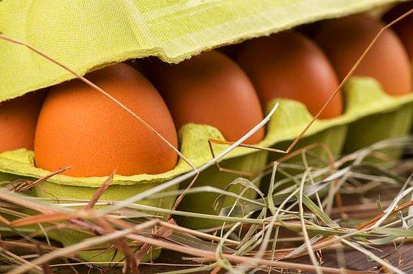 6. Kahverengi yumurtalar beyaz olanlardan daha sağlıklıdır.