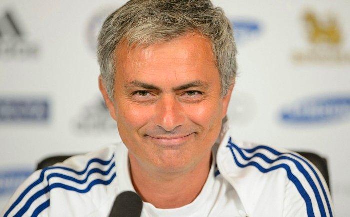 Jose Mourinho: "Ferguson İki Yüzlü"