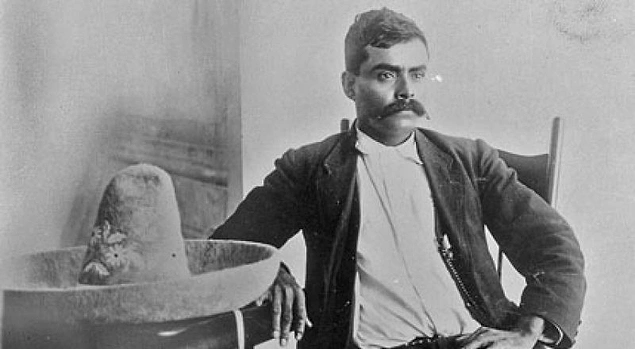 1910 yılına Zapata, Porfirio Diaz iktidarına karşı, Francisco I. Madero'nun adaylığını bir fırsat olarak gördü ve Modero ile gizli bir ittifak kurdu.