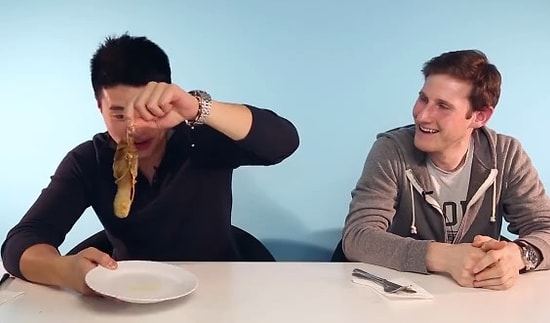 Yabancılar Enteresan Türk Yemeklerini Denerse: Şırdan