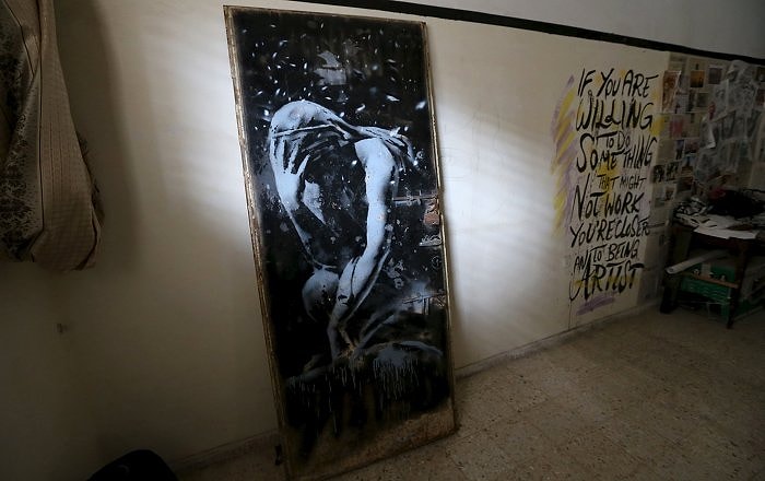 Banksy'nin Gazze'deki 'Bomba Hasarı' Eseri Davalık Oldu