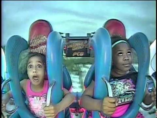 G-Max'e Binen Küçük Kızların Dramı