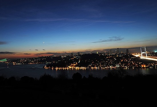 İstanbul Yine Karanlığa Gömüldü