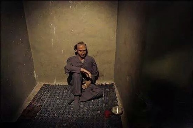 13. 'Sonradan ilahi adalet diye adaleti göklere çıkardılar ki, yeryüzünde ondan söz edilmesin.'