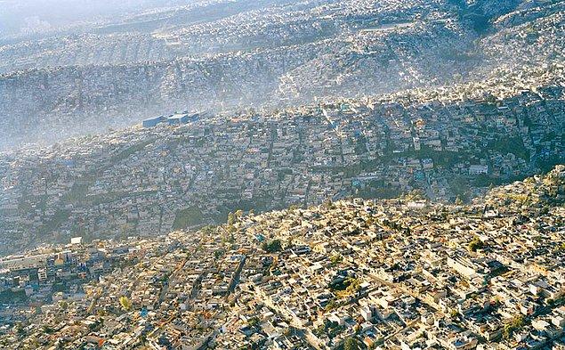11. Mexico City - 20 Milyon Nüfus