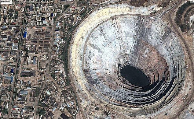 16. Rusya - Dünyanın en büyük elmas madeni çukuru