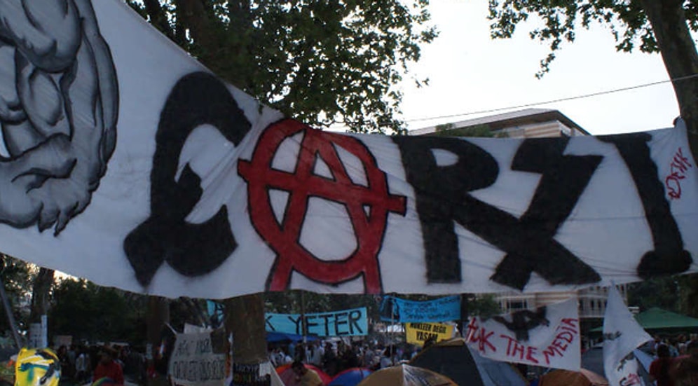 Çarşı Grubunda Reza Zarrab Öfkesi!