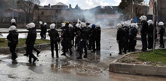 Siirt Emniyeti'nde Skandal: Kayıp 2 Kız Polislerin Evinde Bulundu