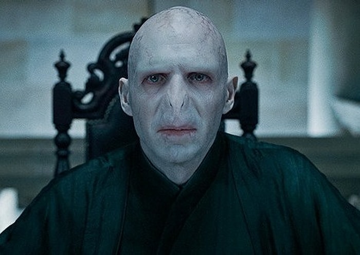9 Karşılaştırma ile: "Sauron vs Voldemort"