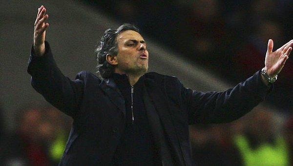 7. Jose Mourinho Porto'dan Ayrılmasaydı Ne Olurdu?