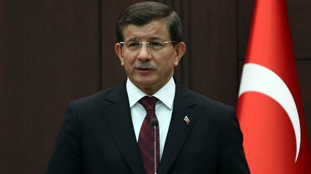 Davutoğlu: "Osmanlı Ermenilerini saygıyla anıyoruz"