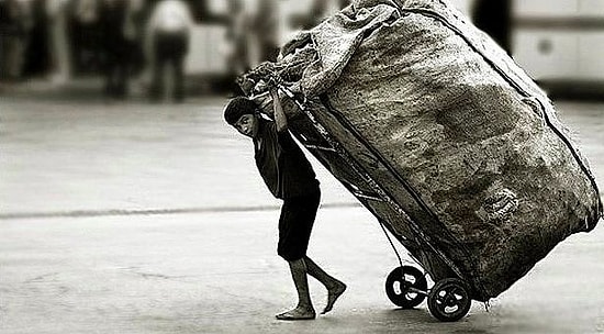 'Türkiye'de 1 Milyon Çocuk İşçi Var, 1.3 Milyon Çocuk Okula Gitmiyor'