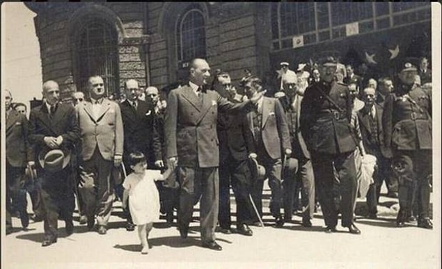 Ulu Önder Mustafa Kemal Atatürk’ün dünya çocuklarına armağan ettiği 23 Nisan Ulusal Egemenlik ve Çocuk Bayramımız kutlu olsun.