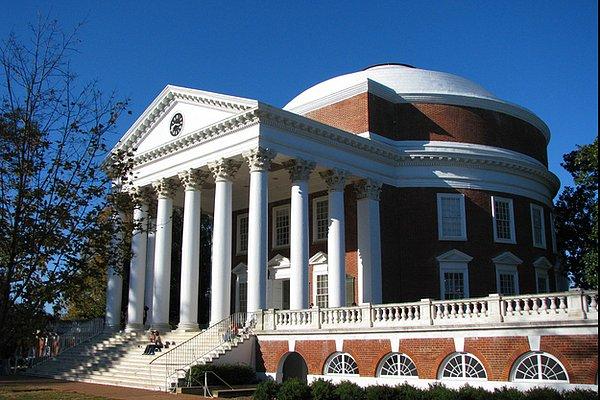9. Virginia Üniversitesi - Amerika