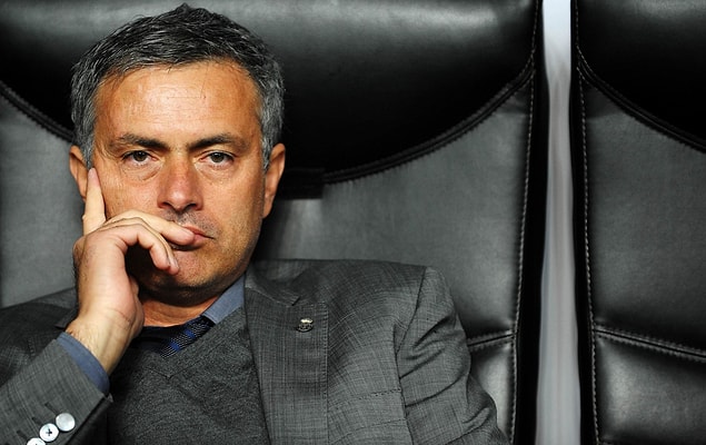 16. Jose Mourinho'nun sözcüsü Elidos Parames
