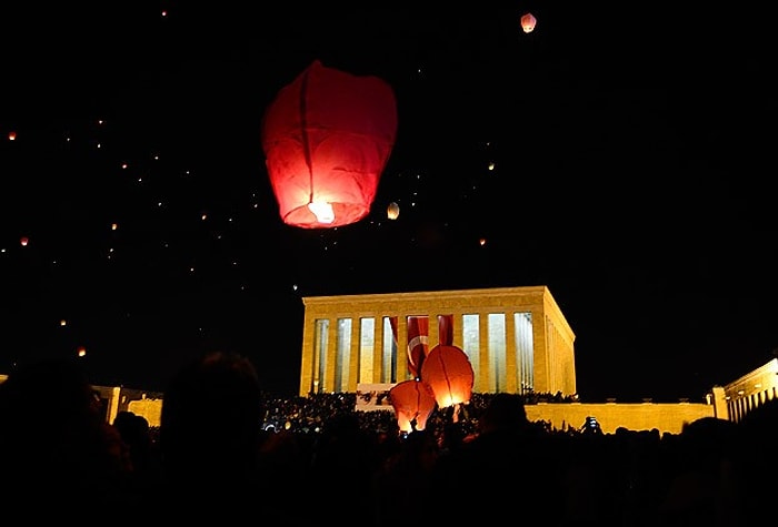 Anıtkabir'de Unutulmaz Gece | Sosyal Medyadan Fotoğraflar ve Videolar