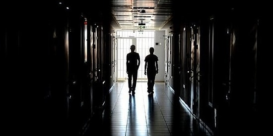 Tecavüz İtirafı Şakran Cezaevi Müdürü'nü Yaktı