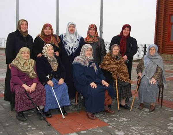 9. "Komşum olan yaşlı teyzeyi yeteri kadar erken hastaneye götürmediğim için pişmanım."