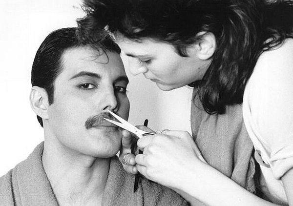 8. 1982 Yılında Freddie Mercury