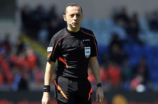 Bursaspor-Fenerbahçe Maçını Cüneyt Çakır Yönetecek