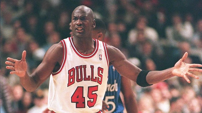 Michael Jordan'ın Ayakkabılarına Dudak Uçuklatan Fiyat