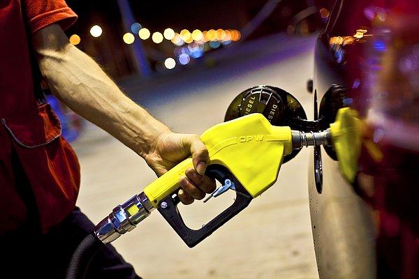 Kurşunsuz benzin fiyatı yüzde 6.2 arttı