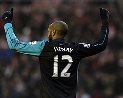 Henry: "Mesut Kesinlikle Yeterli Değil"