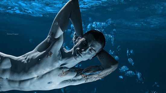 Çıplak Uyuyun Çünkü...