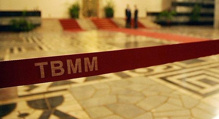 TBMM Yönetmeliğinde Değişiklik: Gazetecilere Yeni Meclis Kriteri