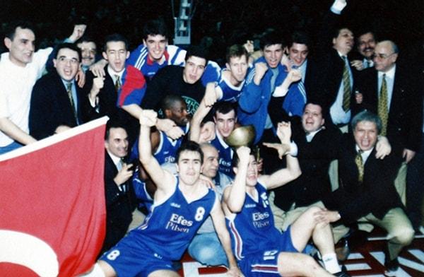 2. Ülkemize Avrupa kupası kazandıran ilk takım Efes Pilsen