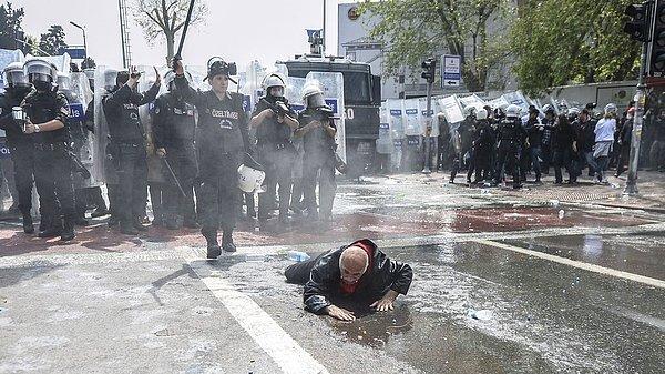 AFP muhabiri Bülent Kılıç'ın objektifinden polis müdahalesi