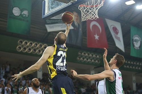 Fenerbahçe Ülker Farklı Kazandı