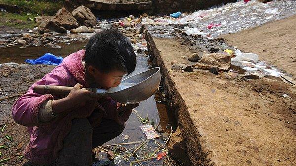 4. 700 milyon insan yani Çin nüfusunun yarısı temiz suya ulaşamıyor.