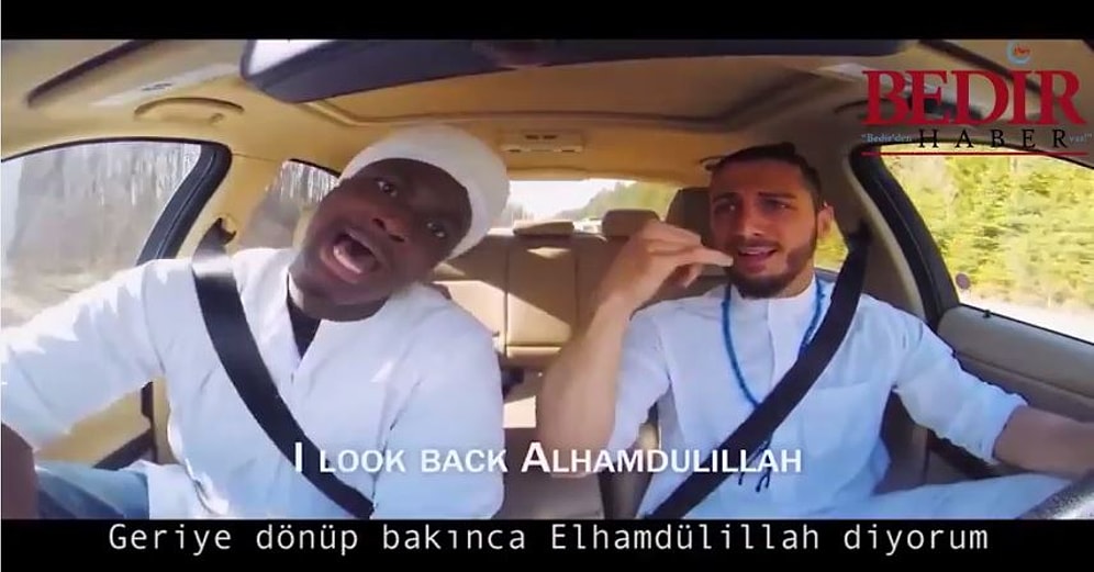 Fransız Şarkıcılardan 'Cuma'ya Gidiyoruz' Klibi