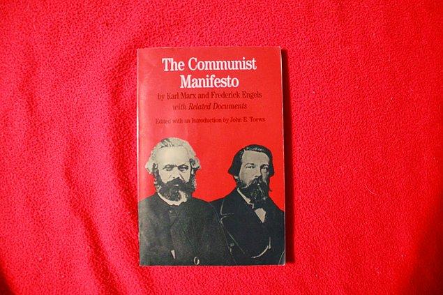 1. “Komünist Manifesto”, Karl Marx-Friedrich Engels