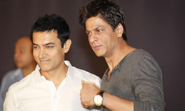 Mesela bu ikili, Aamir Khan ve Shah Rukh Khan. İkisi de 50 yaşında ama hangisi öyle görünüyor?