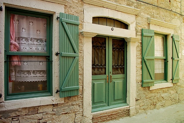 15. Eski Rum evleri