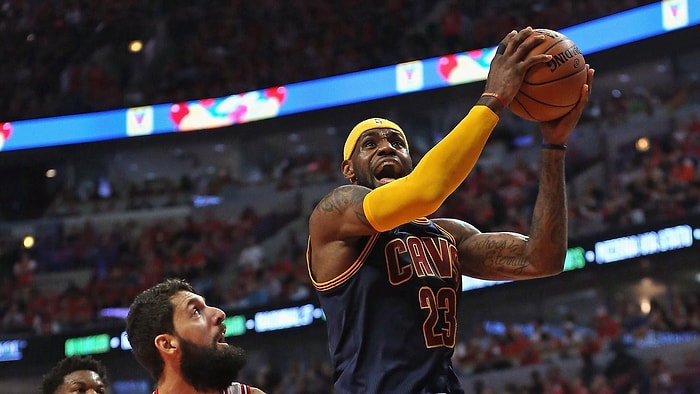 LeBron James Bulls'u Son Saniyede Yıktı