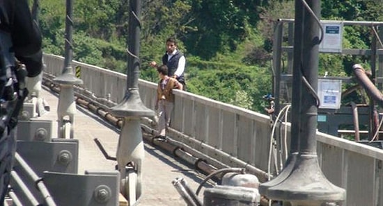 FSM Köprüsünde Bir Çocuk Rehin Alındı