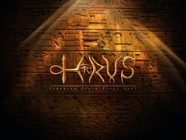 4. Bir önceki galerimizde Horus’un, Osiris’in yeniden canlanmış hali olduğuna inanıldığından bahsetmiştim.