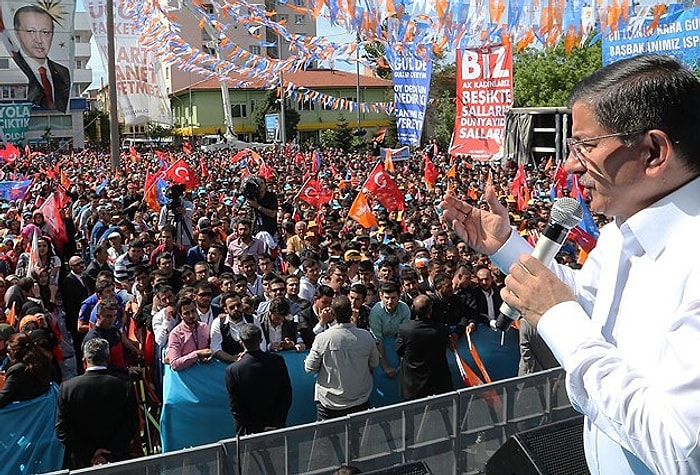 'Bize Saldırırken Kurt, Milleti Savunurken Kuzu'