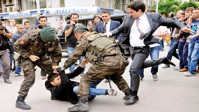 1. İnsanlıktan Nasibini Almış Olmak