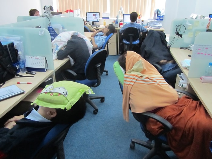 Ofiste Uyuyakalanlar İçin Hayat Kurtarıcı 7 Bahane