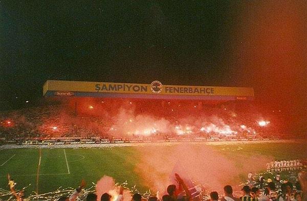 5. 1998 Fenerbahçe Stadı | Maraton Tribünü (Fenerbahçe - Parma)